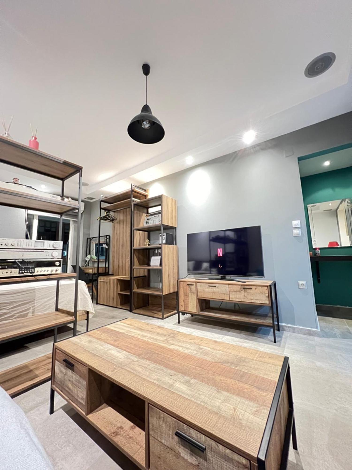 Modern Apartment In The Heart Of The City Dedeağaç Dış mekan fotoğraf