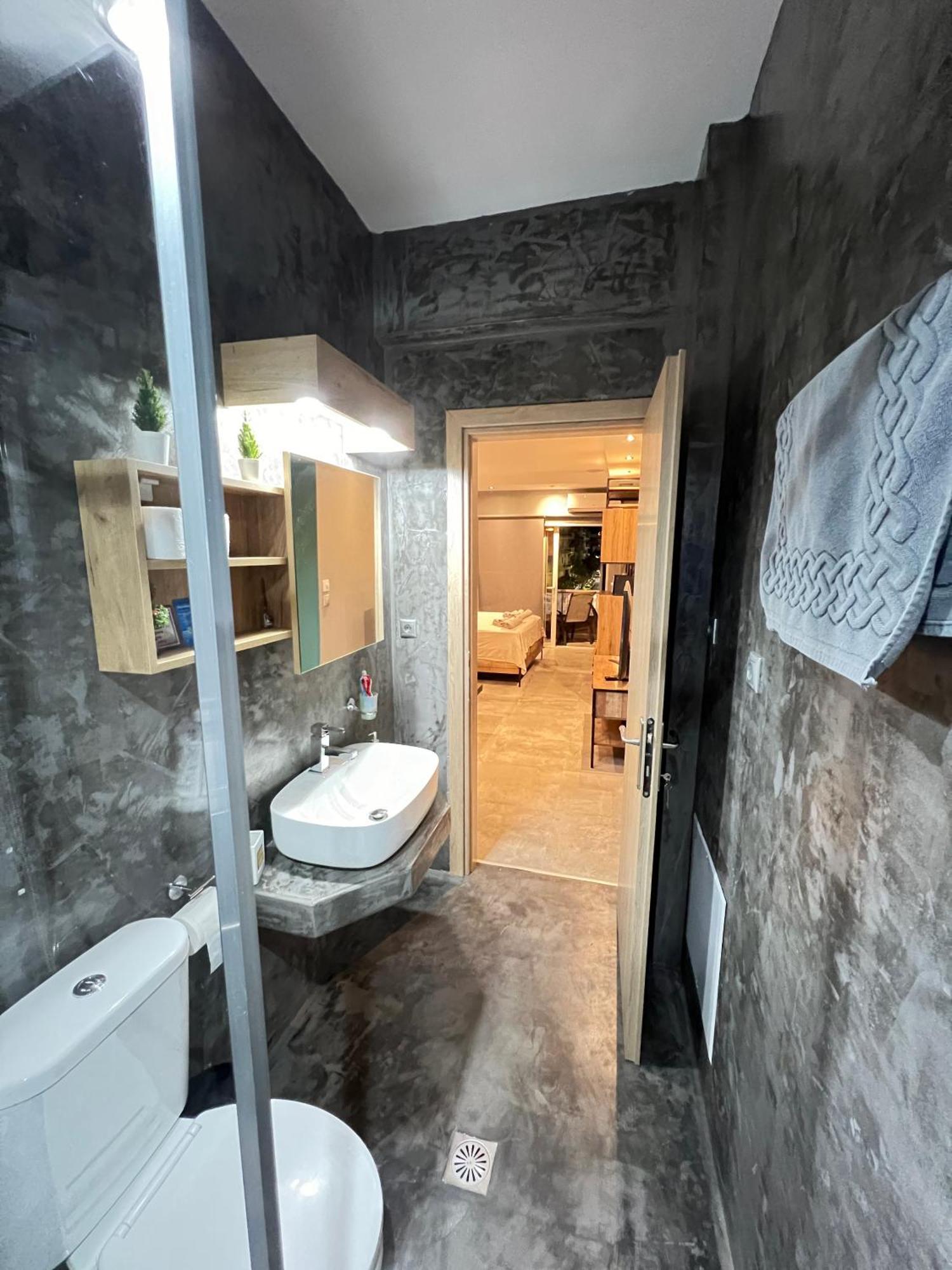 Modern Apartment In The Heart Of The City Dedeağaç Dış mekan fotoğraf